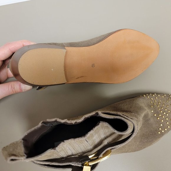 Booties - Picture 3 of 4